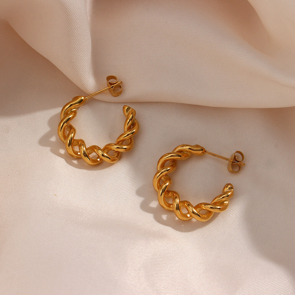Gold-Plated Twisted Earrings - Refined Elegance for Any Occasion
